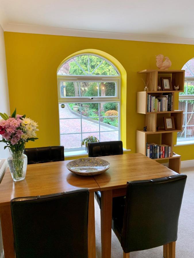 Homelands Apartment Cheltenham Dış mekan fotoğraf